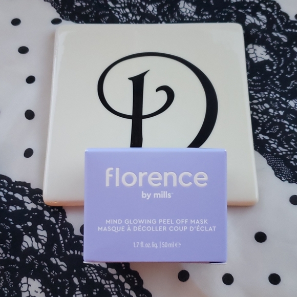 Florence by Mills Facial Mask Mind Glowing Facial Peel Off Lavender Scent NWT - Picture 9 of 14